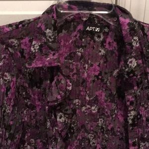 Multicolor xl button down shirt with ruffles